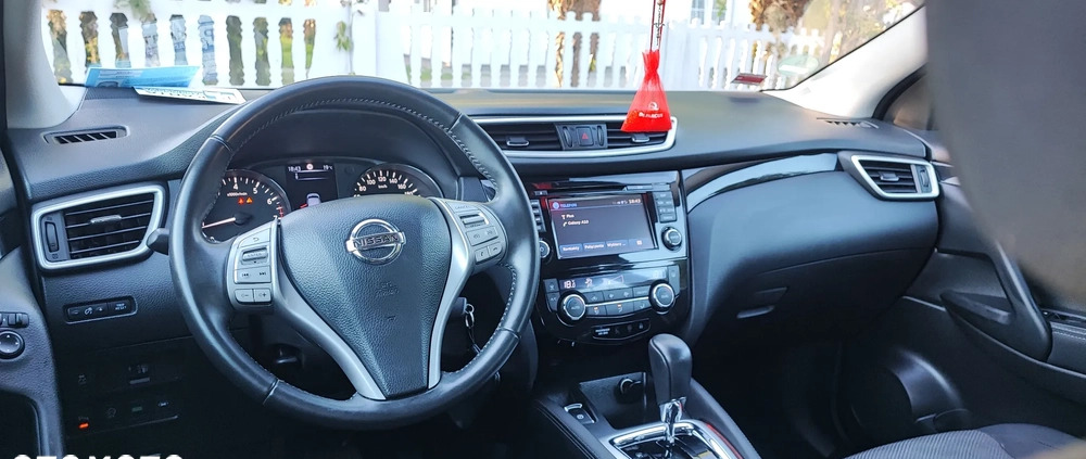 Nissan Qashqai cena 51800 przebieg: 39500, rok produkcji 2014 z Wschowa małe 277